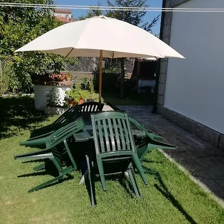 アパート Atico En Con Jardin